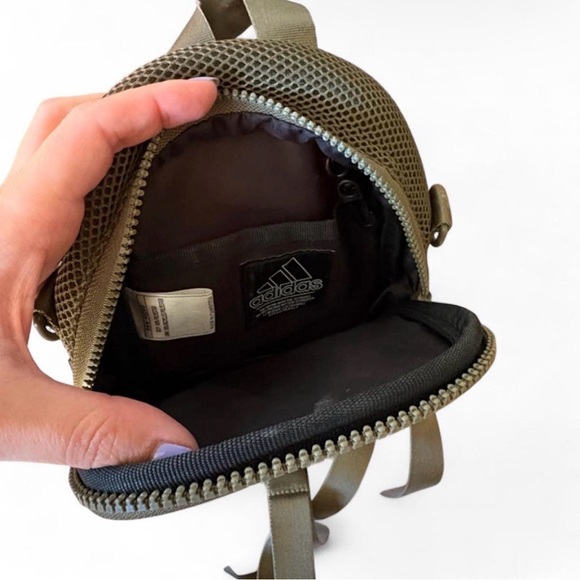 Adidas Air-Mesh Mini Backpack - Picture 4 of 5